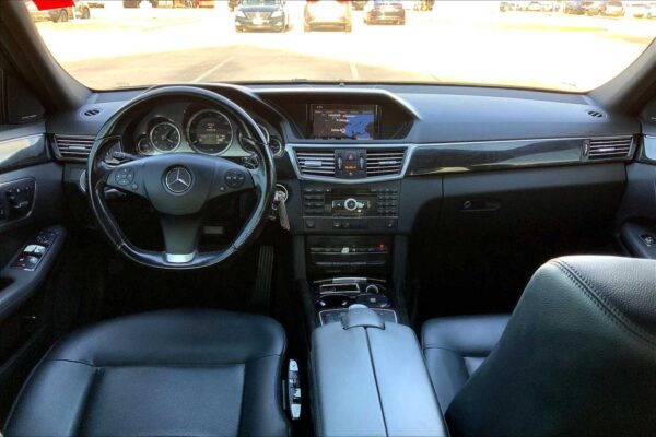 Refurbished 2010 Mercedes-Benz E 350 Sport RWD 4dr Car - Image 12