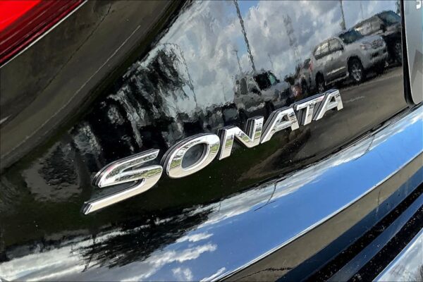 2016-Refurbished-Hyundai-Sonata-2.4L-SE-FWD-4dr-Car