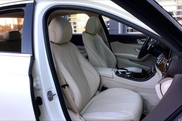 Refurbished 2017 Mercedes-Benz E 300 Luxury RWD 4dr Car - Image 8