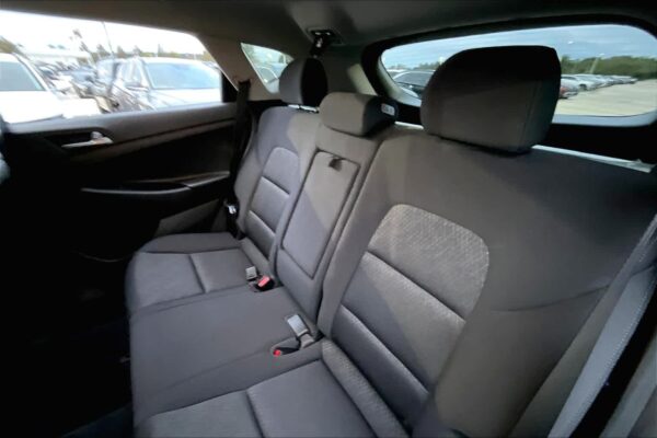2017 Refurbished Hyundai Tucson SE FWD Sport Utility. - Image 17