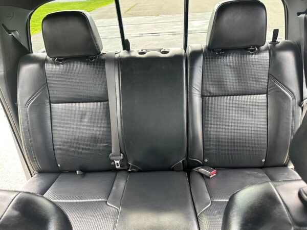 2018 Toyota Tacoma TRD Sport Double Cab 4x4 - Image 12