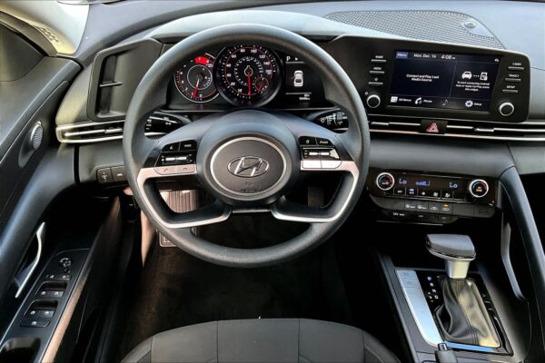 2023 Refurbished Hyundai Elantra SEL FWD 4dr Car - Image 2