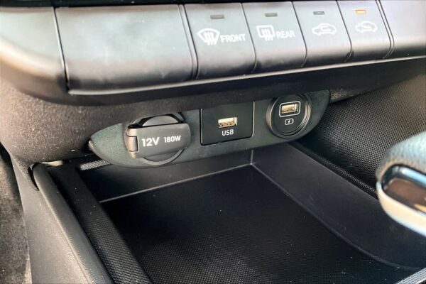 2023 Refurbished Hyundai Elantra SEL FWD 4dr Car - Image 28