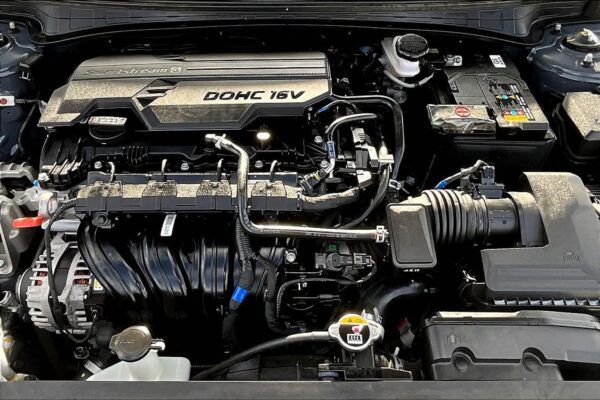 2023 Refurbished Hyundai Elantra SEL FWD 4dr Car - Image 25