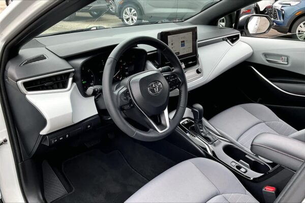 Refurbished 2023 Toyota Corolla Hybrid SE FWD 4dr Car - Image 13