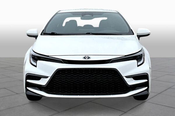 Refurbished 2023 Toyota Corolla Hybrid SE FWD 4dr Car - Image 3
