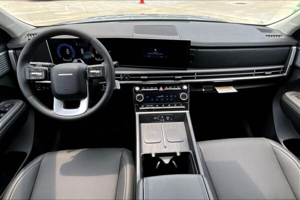 New 2024 Hyundai SANTA FE XRT AWD Sport Utility - Image 4
