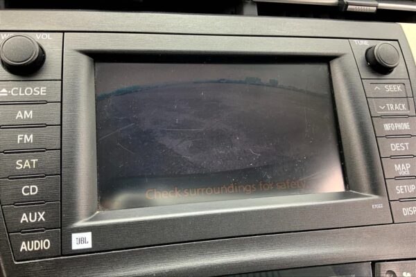 Refurbished 2010 Toyota Prius III FWD Hatchback - Image 23
