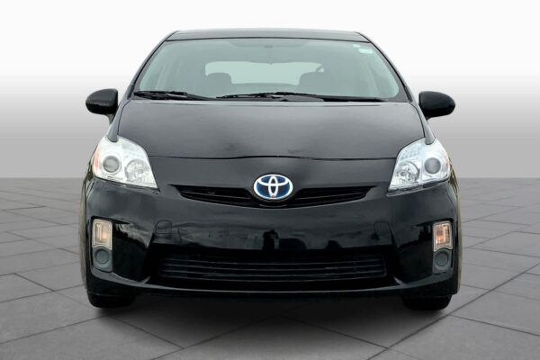 Refurbished 2010 Toyota Prius III FWD Hatchback - Image 3