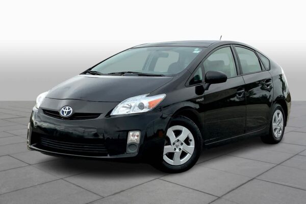 Refurbished 2010 Toyota Prius III FWD Hatchback - Image 2