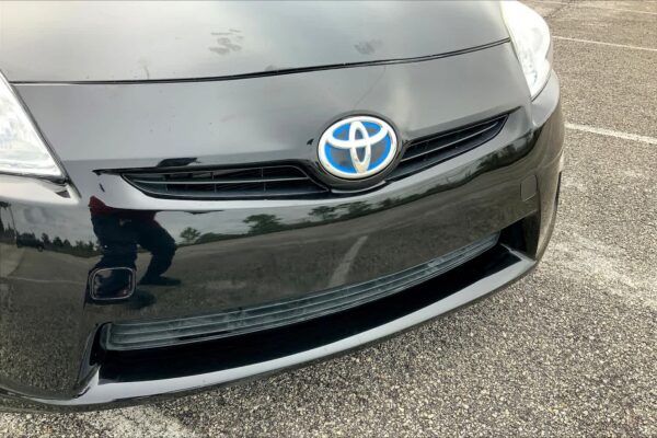 Refurbished 2010 Toyota Prius III FWD Hatchback - Image 26
