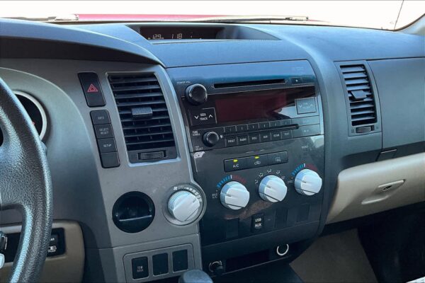 Refurbished 2010 Toyota Tundra Dbl 4.6L V8 6-Spd AT RWD Crew Cab Pickup - Image 4