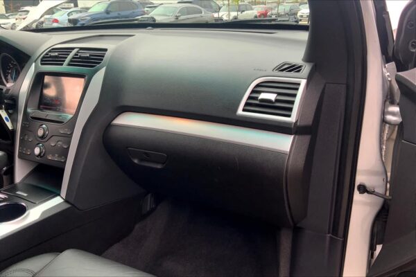 Refurbished 2011 Ford Explorer XLT FWD Sport Utility - Image 17