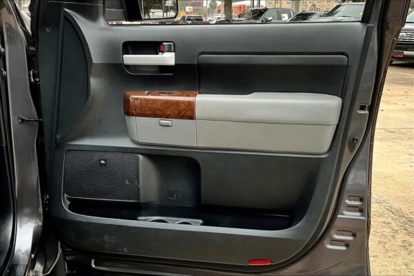 Refurbished 2011 Toyota Tundra LTD CrewMax 5.7L V8 6-Spd AT RWD Crew Cab Pickup - Image 22