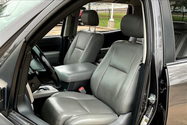 Refurbished 2011 Toyota Tundra LTD CrewMax 5.7L V8 6-Spd AT RWD Crew Cab Pickup - Image 7