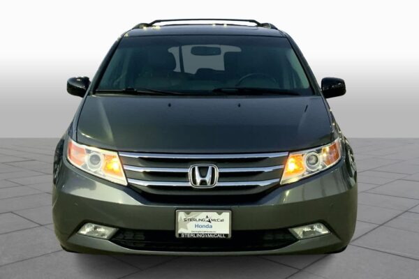 Refurbished 2012 Honda Odyssey Touring Elite FWD Mini-van - Image 3