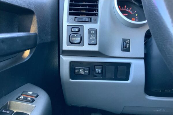 Refurbished 2012 Toyota Tundra GRADE Dbl 4.6L V8 6-Spd AT RWD Crew Cab Pickup - Image 32