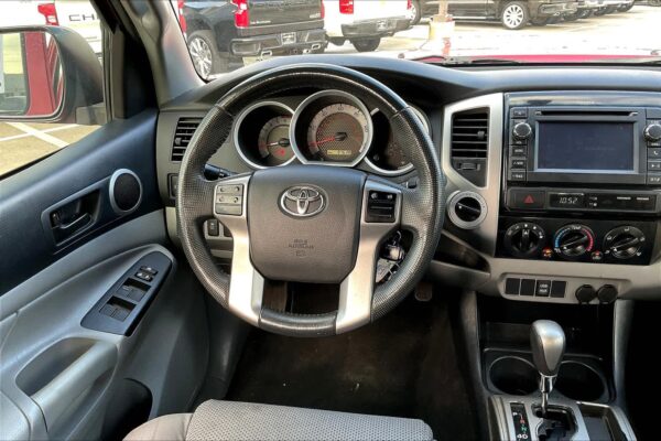 Refurbished 2013 Toyota Tacoma 4WD Double Cab V6 MT 4WD Crew Cab Pickup - Image 5