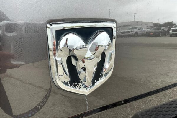 Refurbished 2014 Ram 1500 Longhorn 2WD Crew Cab 140.5 RWD Crew Cab Pickup - Image 30
