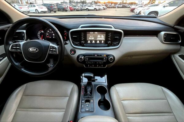 Refurbished 2020 Kia Sorento EX V6 AWD Sport Utility - Image 15