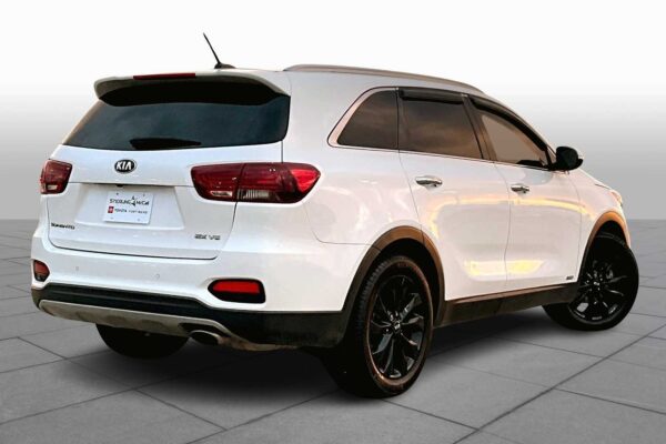 Refurbished 2020 Kia Sorento EX V6 AWD Sport Utility - Image 12