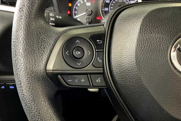 Refurbished 2020 Toyota Corolla LE FWD 4dr Car - Image 18