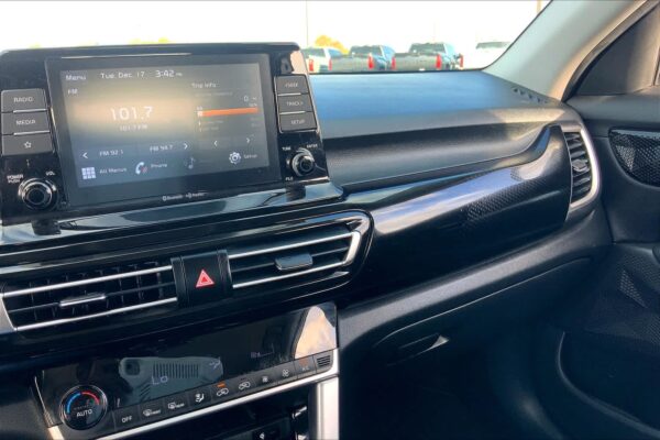 Refurbished 2021 Kia Seltos EX AWD Sport Utility