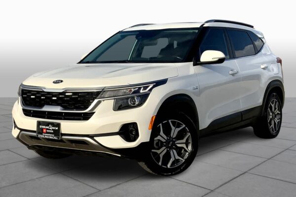 Refurbished 2021 Kia Seltos EX AWD Sport Utility - Image 2